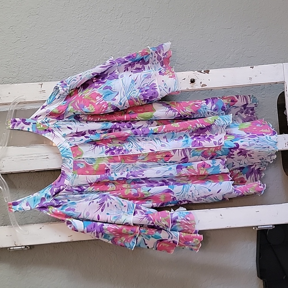 Hot in Hollywood Floral